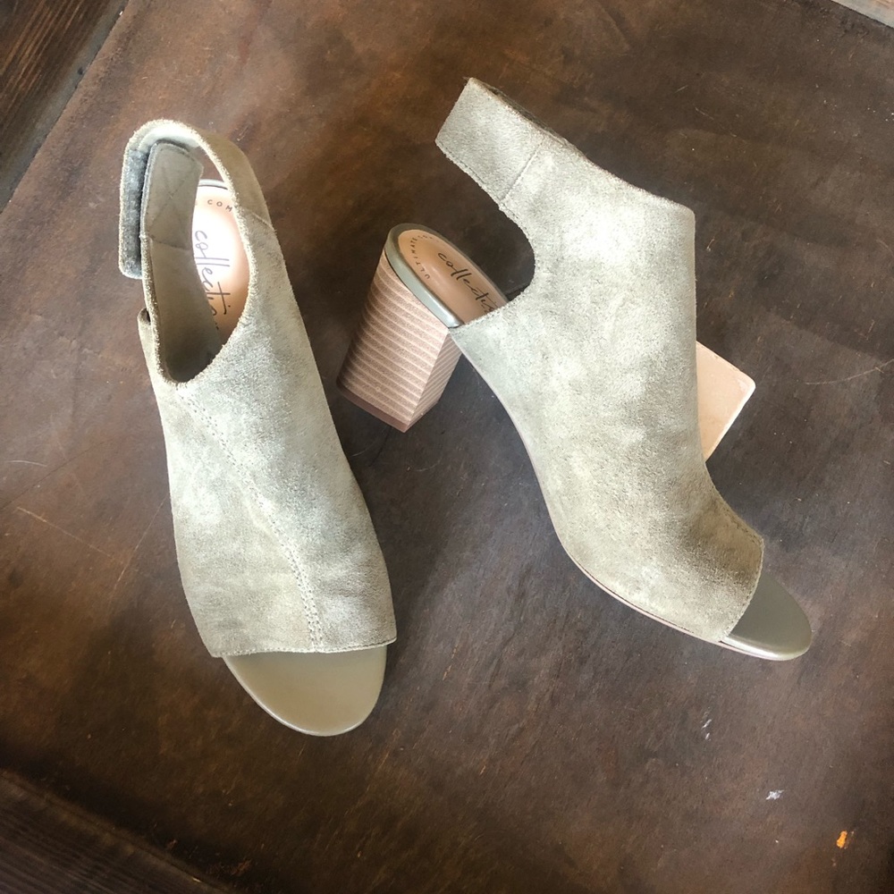 Clarks Deva Bell Olive Suede Heels, never worn!